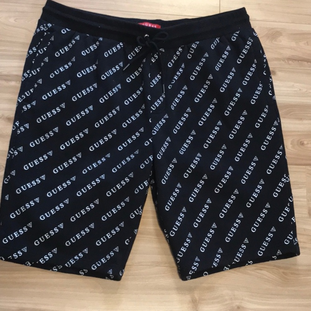 Men’s Guess drawstring shorts